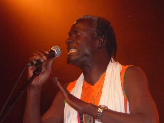 Afriq'Koro 2011- Sankofa aux Arcs, aux chants