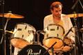 Afriq'Koro- le concert de Kezna : Olivier à la batterie